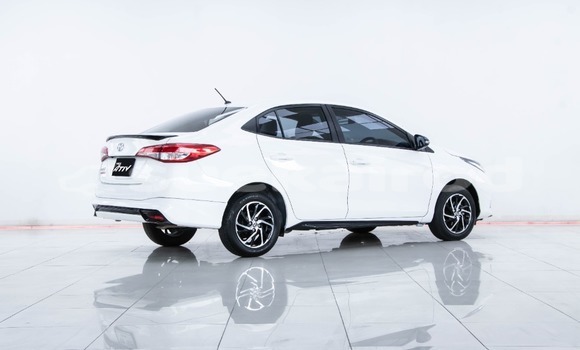 ซื้อ รถมือสอง Toyota Yaris Ativ ขาว รถยนต์ ใน %{เมือง} ใน กรุงเทพมหานคร ซื้อ รถมือสอง Toyota Yaris Ativ ขาว รถยนต์ ใน %{เมือง} ใน กรุงเทพมหานคร