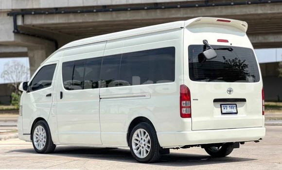 ซื้อ รถมือสอง Toyota Commuter ขาว รถยนต์ ใน %{เมือง} ใน กรุงเทพมหานคร ซื้อ รถมือสอง Toyota Commuter ขาว รถยนต์ ใน %{เมือง} ใน กรุงเทพมหานคร