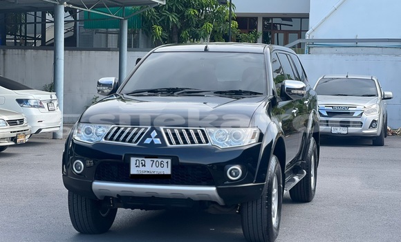 ซื้อ รถมือสอง Mitsubishi Pajero Sport สีดำ รถยนต์ ใน %{เมือง} ใน กรุงเทพมหานคร ซื้อ รถมือสอง Mitsubishi Pajero Sport สีดำ รถยนต์ ใน %{เมือง} ใน กรุงเทพมหานคร