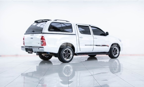 ซื้อ รถมือสอง Toyota Hiluxe VIGO ขาว รถยนต์ ใน %{เมือง} ใน กรุงเทพมหานคร ซื้อ รถมือสอง Toyota Hiluxe VIGO ขาว รถยนต์ ใน %{เมือง} ใน กรุงเทพมหานคร