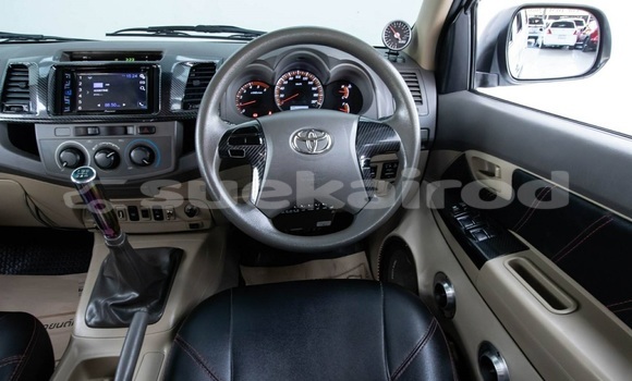 ซื้อ รถมือสอง Toyota Hiluxe VIGO ขาว รถยนต์ ใน %{เมือง} ใน กรุงเทพมหานคร ซื้อ รถมือสอง Toyota Hiluxe VIGO ขาว รถยนต์ ใน %{เมือง} ใน กรุงเทพมหานคร