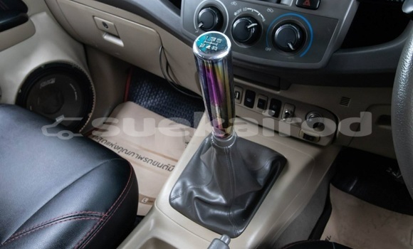 ซื้อ รถมือสอง Toyota Hiluxe VIGO ขาว รถยนต์ ใน %{เมือง} ใน กรุงเทพมหานคร ซื้อ รถมือสอง Toyota Hiluxe VIGO ขาว รถยนต์ ใน %{เมือง} ใน กรุงเทพมหานคร