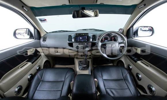 ซื้อ รถมือสอง Toyota Hiluxe VIGO ขาว รถยนต์ ใน %{เมือง} ใน กรุงเทพมหานคร ซื้อ รถมือสอง Toyota Hiluxe VIGO ขาว รถยนต์ ใน %{เมือง} ใน กรุงเทพมหานคร