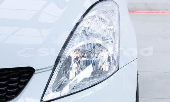 Buy Used Suzuki Swift White Car in Bangkok in Bangkok Buy Used Suzuki Swift White Car in Bangkok in Bangkok