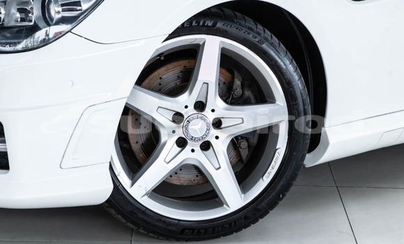 Buy Used Mercedes-Benz SLK-klasse White Car in Bangkok in Bangkok Buy Used Mercedes-Benz SLK-klasse White Car in Bangkok in Bangkok