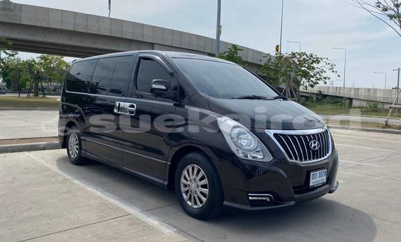 Buy Used Hyundai H1 Black Car in Bangkok in Bangkok Buy Used Hyundai H1 Black Car in Bangkok in Bangkok