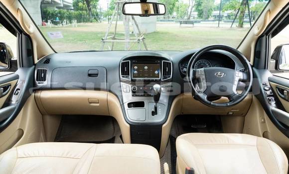 Buy Used Hyundai H1 Black Car in Bangkok in Bangkok Buy Used Hyundai H1 Black Car in Bangkok in Bangkok