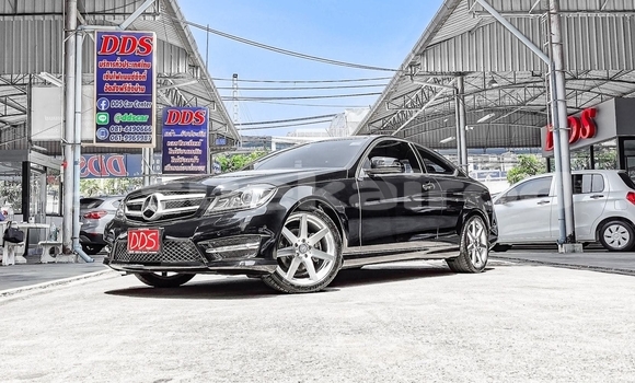 ซื้อ รถมือสอง Mercedes-Benz C180 coupe สีดำ รถยนต์ ใน %{เมือง} ใน กรุงเทพมหานคร ซื้อ รถมือสอง Mercedes-Benz C180 coupe สีดำ รถยนต์ ใน %{เมือง} ใน กรุงเทพมหานคร