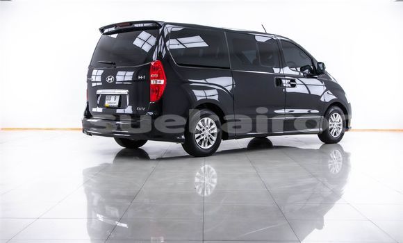 ซื้อ รถมือสอง Hyundai H1 สีดำ รถยนต์ ใน %{เมือง} ใน กรุงเทพมหานคร ซื้อ รถมือสอง Hyundai H1 สีดำ รถยนต์ ใน %{เมือง} ใน กรุงเทพมหานคร