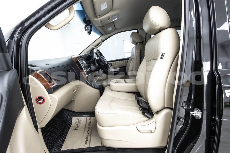 Big with watermark hyundai h1 bangkok bangkok 61106