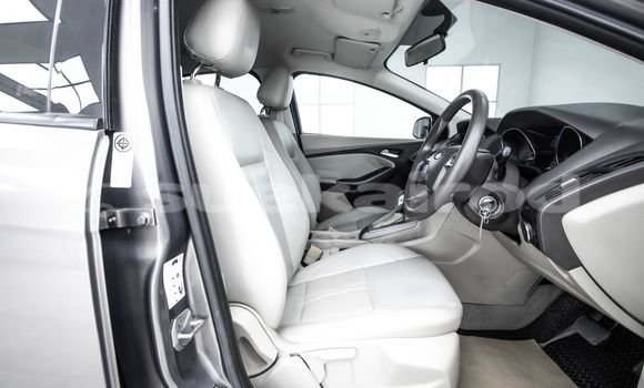 ซื้อ รถมือสอง Ford Focus สีน้ำตาล รถยนต์ ใน %{เมือง} ใน กรุงเทพมหานคร ซื้อ รถมือสอง Ford Focus สีน้ำตาล รถยนต์ ใน %{เมือง} ใน กรุงเทพมหานคร