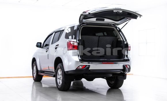 Buy Used Isuzu MU-X Other Car in Bangkok in Bangkok Buy Used Isuzu MU-X Other Car in Bangkok in Bangkok