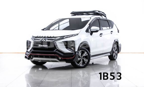Buy Used Mitsubishi Xpander White Car in Bangkok in Bangkok Buy Used Mitsubishi Xpander White Car in Bangkok in Bangkok