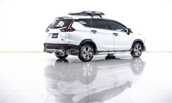 Buy Used Mitsubishi Xpander White Car in Bangkok in Bangkok Buy Used Mitsubishi Xpander White Car in Bangkok in Bangkok