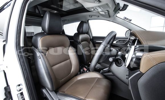 Buy Used MG ZS White Car in Bangkok in Bangkok Buy Used MG ZS White Car in Bangkok in Bangkok