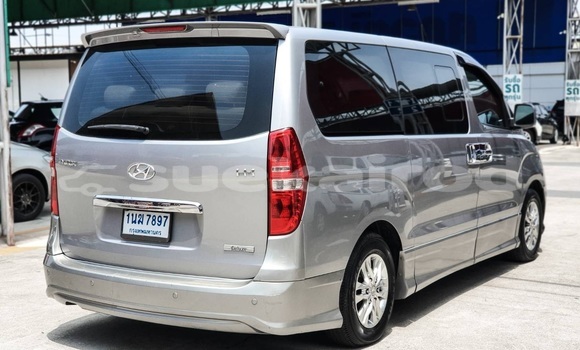 Buy Used Hyundai H1 Other Car in Bangkok in Bangkok Buy Used Hyundai H1 Other Car in Bangkok in Bangkok