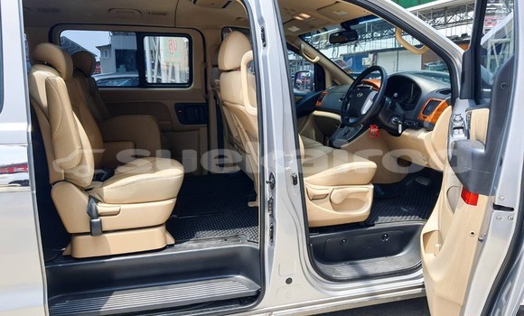 Buy Used Hyundai H1 Other Car in Bangkok in Bangkok Buy Used Hyundai H1 Other Car in Bangkok in Bangkok