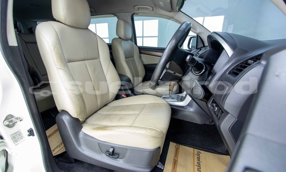 ซื้อ รถมือสอง Isuzu MU-X ขาว รถยนต์ ใน %{เมือง} ใน สมุทรสาคร ซื้อ รถมือสอง Isuzu MU-X ขาว รถยนต์ ใน %{เมือง} ใน สมุทรสาคร