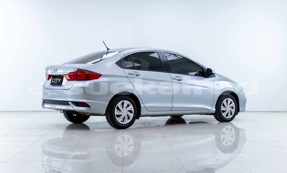 ซื้อ รถมือสอง Honda City อื่น ๆ รถยนต์ ใน %{เมือง} ใน สมุทรสาคร ซื้อ รถมือสอง Honda City อื่น ๆ รถยนต์ ใน %{เมือง} ใน สมุทรสาคร