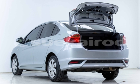 ซื้อ รถมือสอง Honda City อื่น ๆ รถยนต์ ใน %{เมือง} ใน สมุทรสาคร ซื้อ รถมือสอง Honda City อื่น ๆ รถยนต์ ใน %{เมือง} ใน สมุทรสาคร