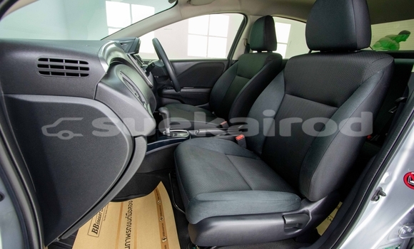 ซื้อ รถมือสอง Honda City อื่น ๆ รถยนต์ ใน %{เมือง} ใน สมุทรสาคร ซื้อ รถมือสอง Honda City อื่น ๆ รถยนต์ ใน %{เมือง} ใน สมุทรสาคร