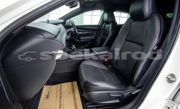 ซื้อ รถมือสอง Mazda 3 ขาว รถยนต์ ใน %{เมือง} ใน สมุทรสาคร ซื้อ รถมือสอง Mazda 3 ขาว รถยนต์ ใน %{เมือง} ใน สมุทรสาคร