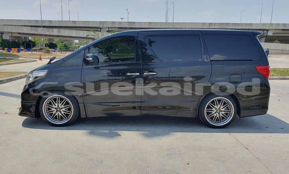 Buy Used Toyota Alphard White Car in Bangkok in Bangkok Buy Used Toyota Alphard White Car in Bangkok in Bangkok