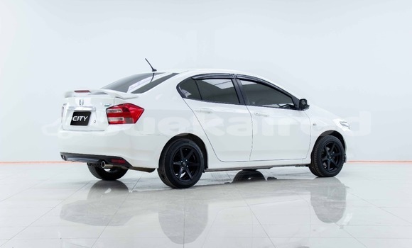 ซื้อ รถมือสอง Honda City ขาว รถยนต์ ใน %{เมือง} ใน กรุงเทพมหานคร ซื้อ รถมือสอง Honda City ขาว รถยนต์ ใน %{เมือง} ใน กรุงเทพมหานคร