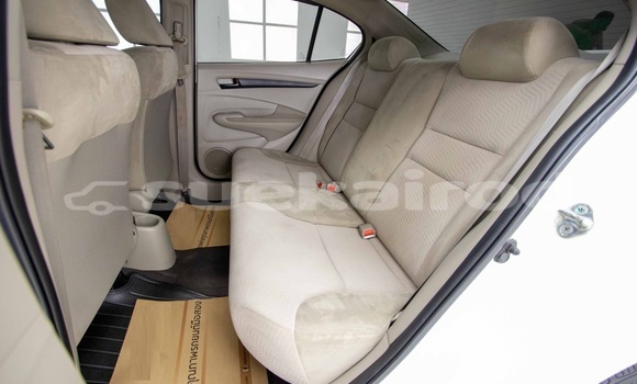 Buy Used Honda City White Car in Bangkok in Bangkok Buy Used Honda City White Car in Bangkok in Bangkok