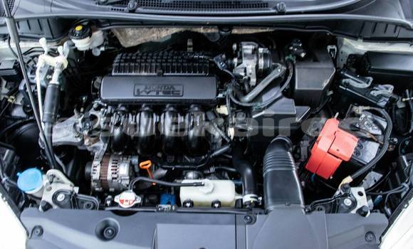 ซื้อ รถมือสอง Honda City อื่น ๆ รถยนต์ ใน %{เมือง} ใน กรุงเทพมหานคร ซื้อ รถมือสอง Honda City อื่น ๆ รถยนต์ ใน %{เมือง} ใน กรุงเทพมหานคร