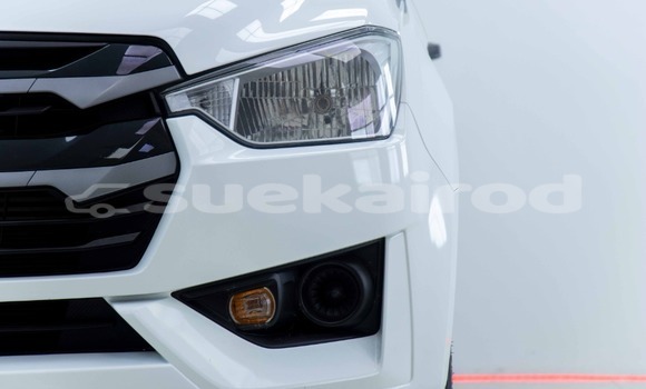 Buy Used Isuzu D-Max White Car in Bangkok in Bangkok Buy Used Isuzu D-Max White Car in Bangkok in Bangkok