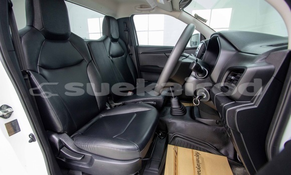 Buy Used Isuzu D-Max White Car in Bangkok in Bangkok Buy Used Isuzu D-Max White Car in Bangkok in Bangkok