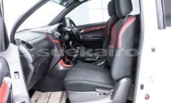 Buy Used Isuzu D-Max White Car in Bangkok in Bangkok Buy Used Isuzu D-Max White Car in Bangkok in Bangkok