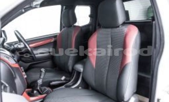 Buy Used Isuzu D-Max White Car in Bangkok in Bangkok Buy Used Isuzu D-Max White Car in Bangkok in Bangkok