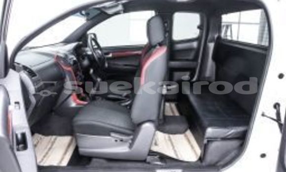 Buy Used Isuzu D-Max White Car in Bangkok in Bangkok Buy Used Isuzu D-Max White Car in Bangkok in Bangkok