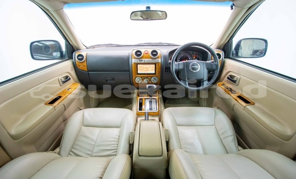 Buy Used Isuzu MU-7 Other Car in Bangkok in Bangkok Buy Used Isuzu MU-7 Other Car in Bangkok in Bangkok