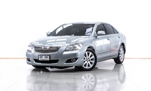 ซื้อ รถมือสอง Toyota Camry อื่น ๆ รถยนต์ ใน %{เมือง} ใน กรุงเทพมหานคร