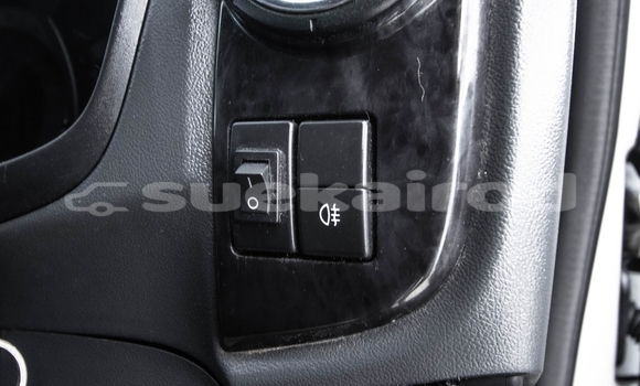 Buy Used Isuzu MU-7 White Car in Bangkok in Bangkok Buy Used Isuzu MU-7 White Car in Bangkok in Bangkok