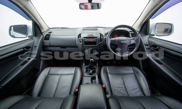 ซื้อ รถมือสอง Isuzu D-Max ขาว รถยนต์ ใน %{เมือง} ใน กรุงเทพมหานคร ซื้อ รถมือสอง Isuzu D-Max ขาว รถยนต์ ใน %{เมือง} ใน กรุงเทพมหานคร