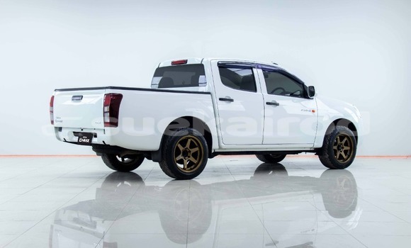 ซื้อ รถมือสอง Isuzu D-Max ขาว รถยนต์ ใน %{เมือง} ใน กรุงเทพมหานคร ซื้อ รถมือสอง Isuzu D-Max ขาว รถยนต์ ใน %{เมือง} ใน กรุงเทพมหานคร