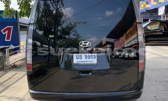 ซื้อ รถมือสอง Hyundai Starex สีดำ รถยนต์ ใน %{เมือง} ใน กรุงเทพมหานคร ซื้อ รถมือสอง Hyundai Starex สีดำ รถยนต์ ใน %{เมือง} ใน กรุงเทพมหานคร