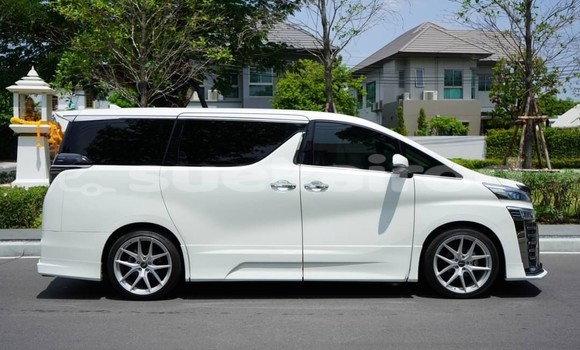 ซื้อ รถมือสอง Toyota Vellfire ขาว รถยนต์ ใน %{เมือง} ใน กรุงเทพมหานคร ซื้อ รถมือสอง Toyota Vellfire ขาว รถยนต์ ใน %{เมือง} ใน กรุงเทพมหานคร
