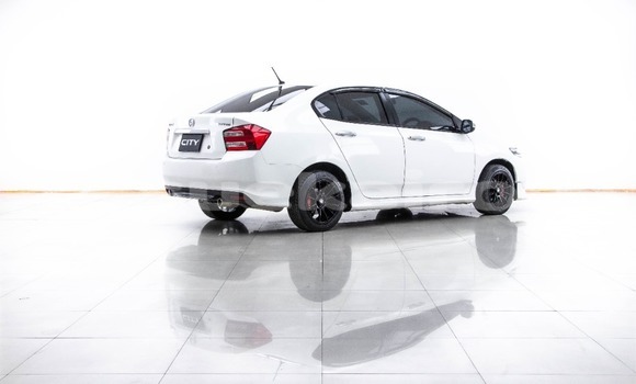 Buy Used Honda City White Car in Bangkok in Bangkok Buy Used Honda City White Car in Bangkok in Bangkok