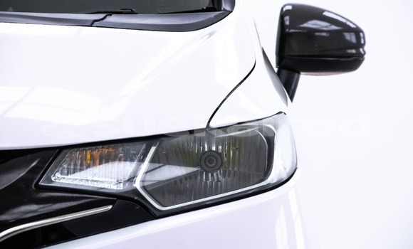 Buy Used Honda Jazz White Car in Bangkok in Bangkok Buy Used Honda Jazz White Car in Bangkok in Bangkok