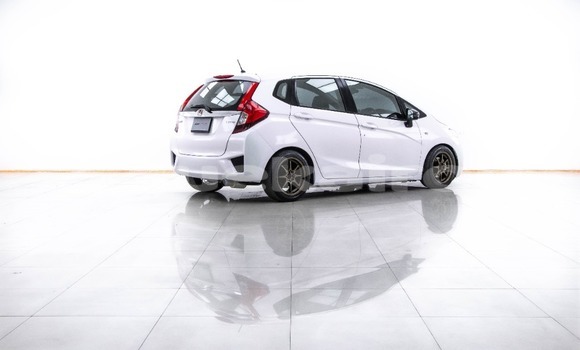 Buy Used Honda Jazz White Car in Bangkok in Bangkok Buy Used Honda Jazz White Car in Bangkok in Bangkok