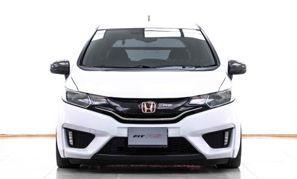 Buy Used Honda Jazz White Car in Bangkok in Bangkok Buy Used Honda Jazz White Car in Bangkok in Bangkok