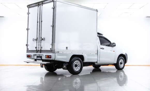 ซื้อ รถมือสอง Isuzu D–MAX ขาว รถยนต์ ใน %{เมือง} ใน กรุงเทพมหานคร ซื้อ รถมือสอง Isuzu D–MAX ขาว รถยนต์ ใน %{เมือง} ใน กรุงเทพมหานคร