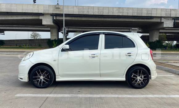Buy Used Nissan March White Car in Bangkok in Bangkok Buy Used Nissan March White Car in Bangkok in Bangkok