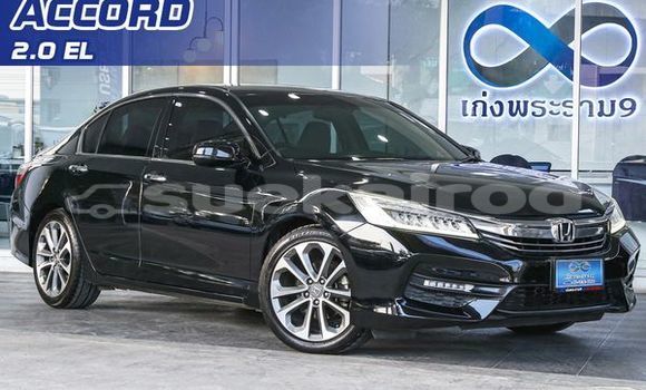 ซื้อ รถมือสอง Honda Accord สีดำ รถยนต์ ใน %{เมือง} ใน กรุงเทพมหานคร