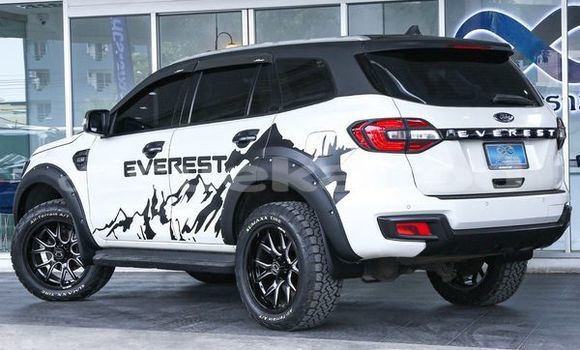 ซื้อ รถมือสอง Ford Everest ขาว รถยนต์ ใน %{เมือง} ใน กรุงเทพมหานคร ซื้อ รถมือสอง Ford Everest ขาว รถยนต์ ใน %{เมือง} ใน กรุงเทพมหานคร